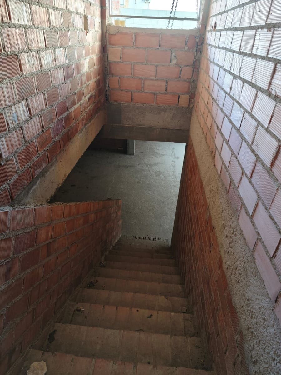 6 bedroom Villa for sale in Antequera with pool garage - € 435,000 (Ref: 9790210)