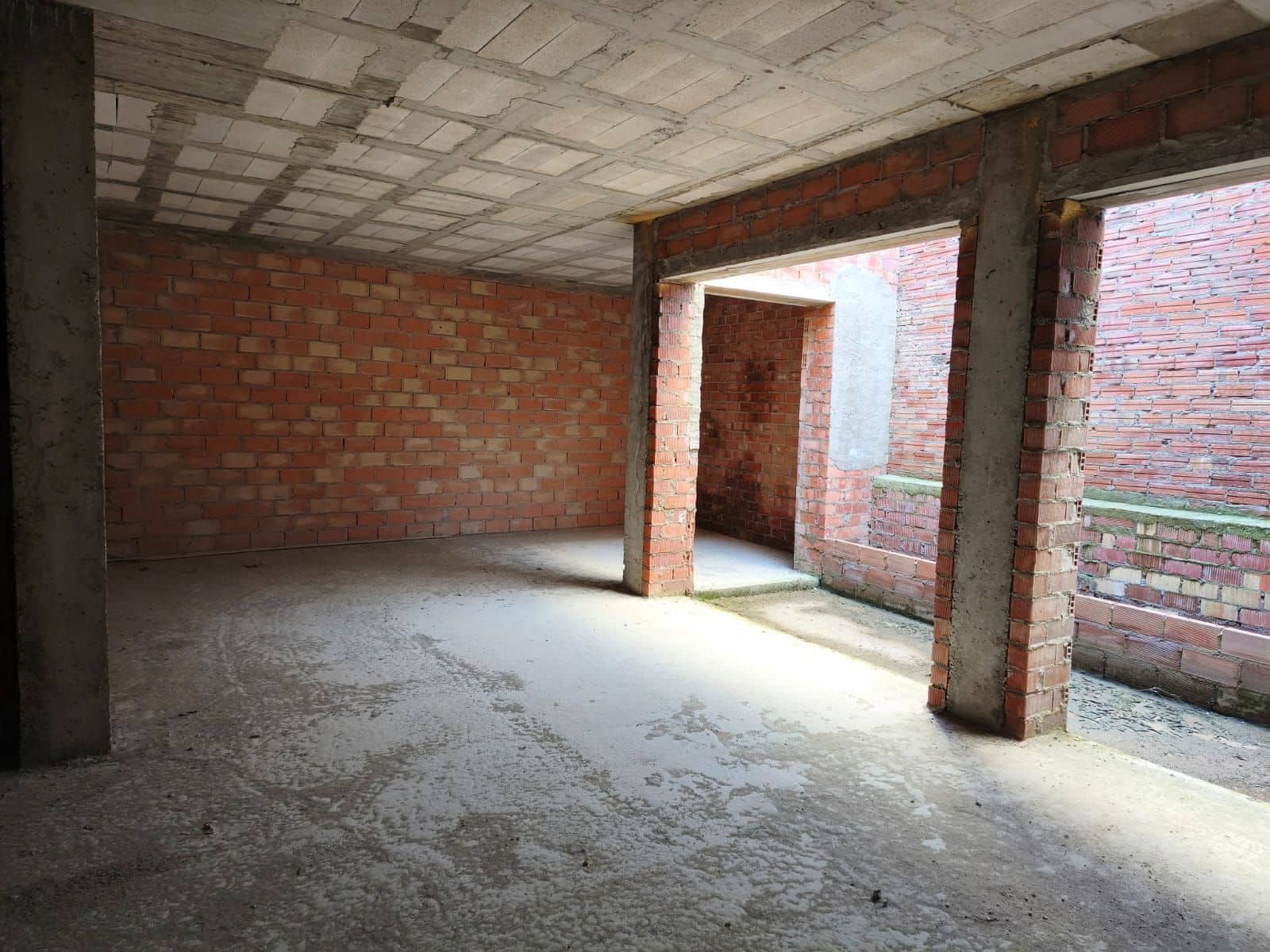 6 bedroom Villa for sale in Antequera with pool garage - € 435,000 (Ref: 9790210)