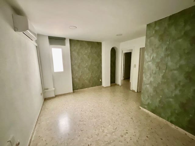 Komercyjne do wynajęcia w Antequera - 450 € (Ref: 9821974)