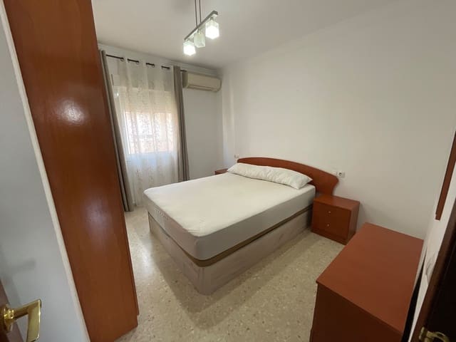3 slaapkamer Flat te koop in Antequera met garage - € 235.000 (Ref: 9893670)