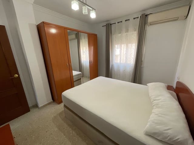 3 slaapkamer Flat te koop in Antequera met garage - € 235.000 (Ref: 9893670)