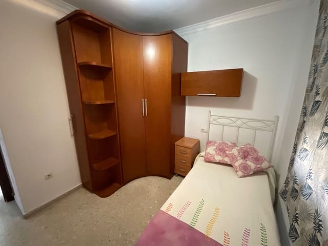 3 slaapkamer Flat te koop in Antequera met garage - € 235.000 (Ref: 9893670)