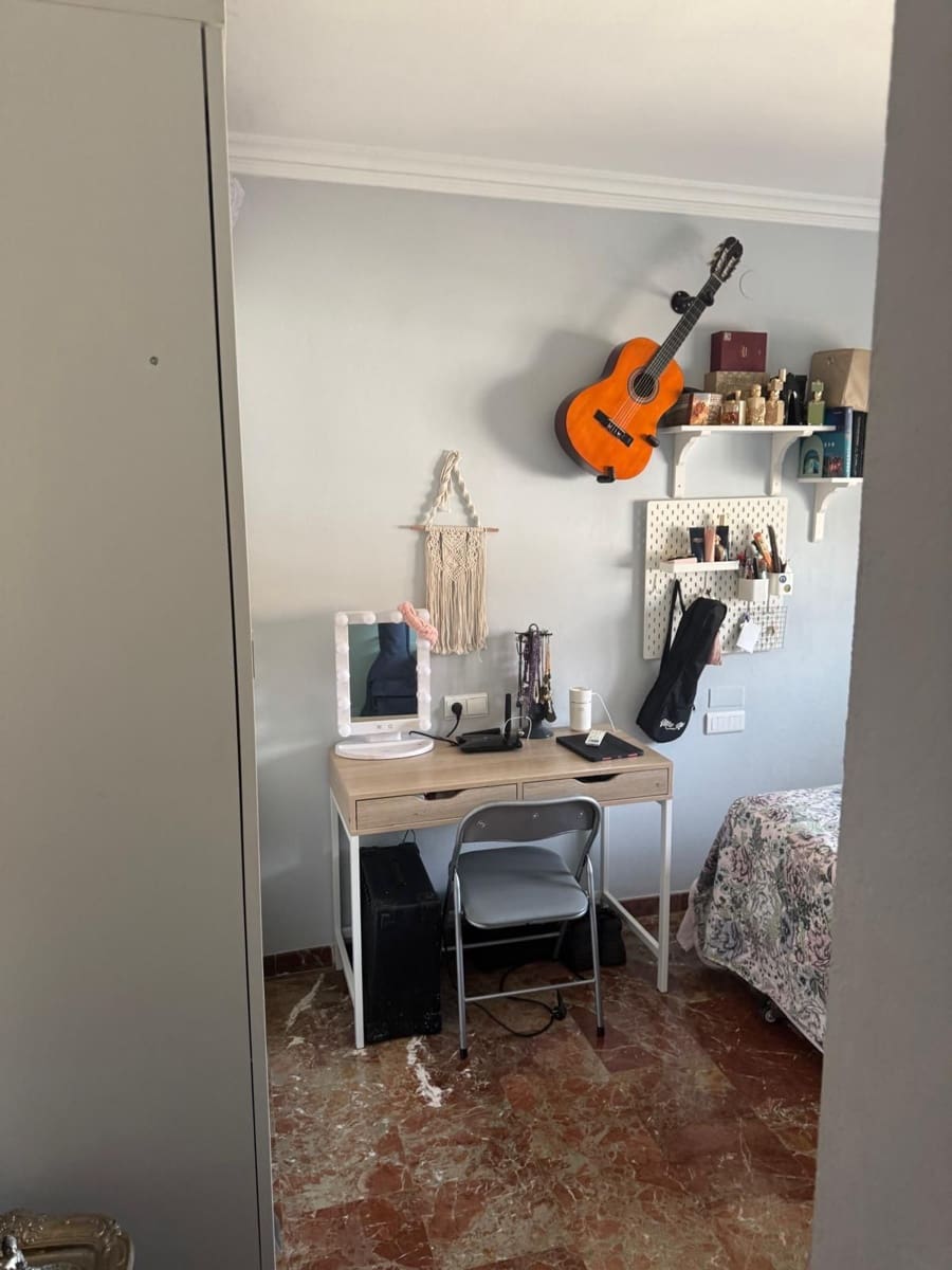 Piso de 3 habitaciones en Antequera en venta - 261.100 € (Ref: 9981789)