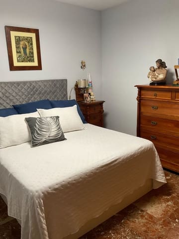 Piso de 3 habitaciones en Antequera en venta - 261.100 € (Ref: 9981789)