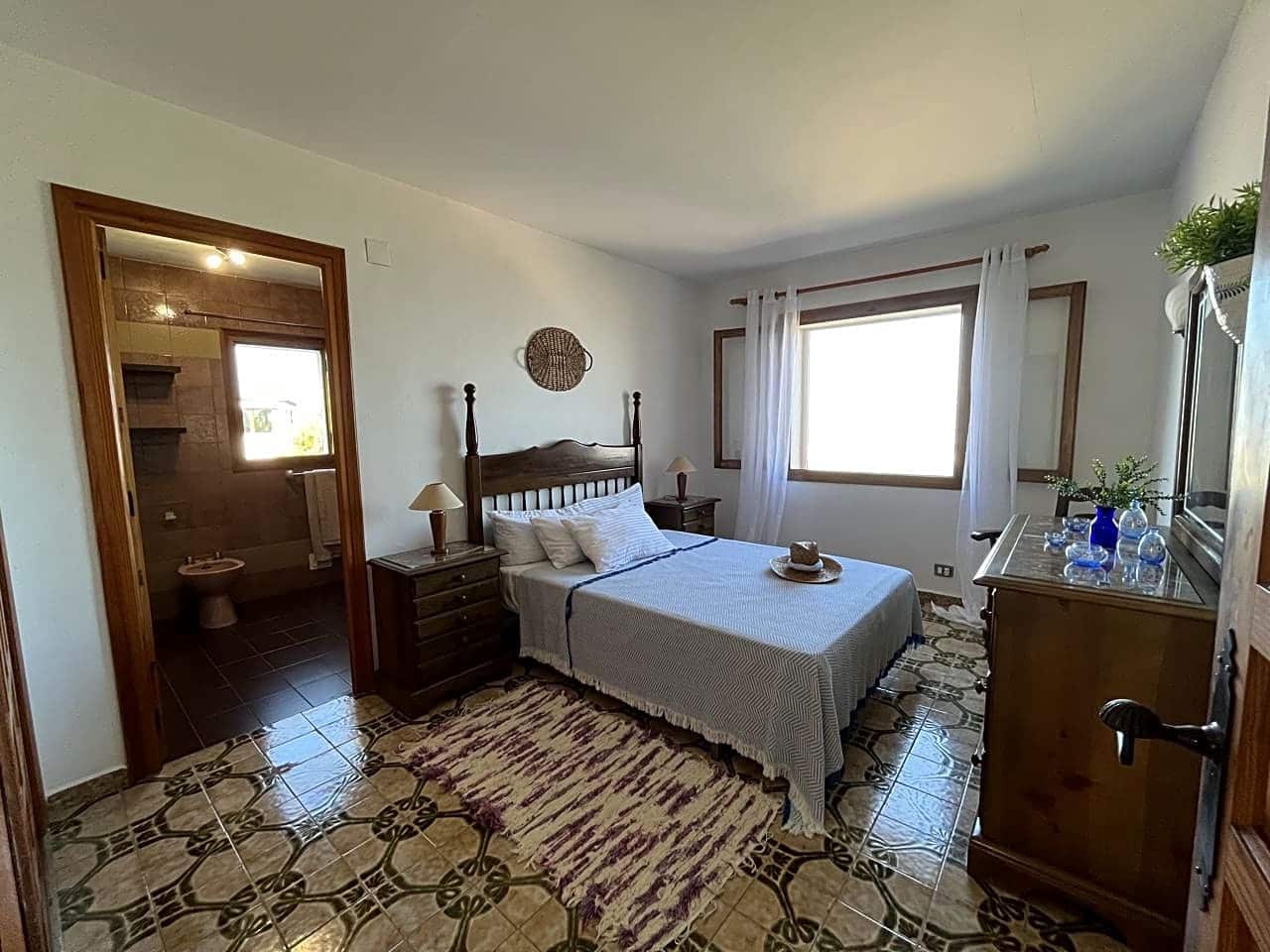 4 bedroom Villa for sale in La Font d'En Carròs with pool garage €