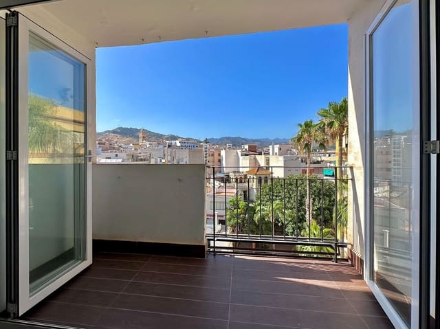 3 bedroom Apartment for sale in Almuñécar - € 340,000 (Ref: 10007150)
