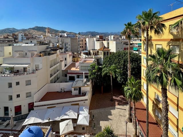 3 bedroom Apartment for sale in Almuñécar - € 340,000 (Ref: 10007150)