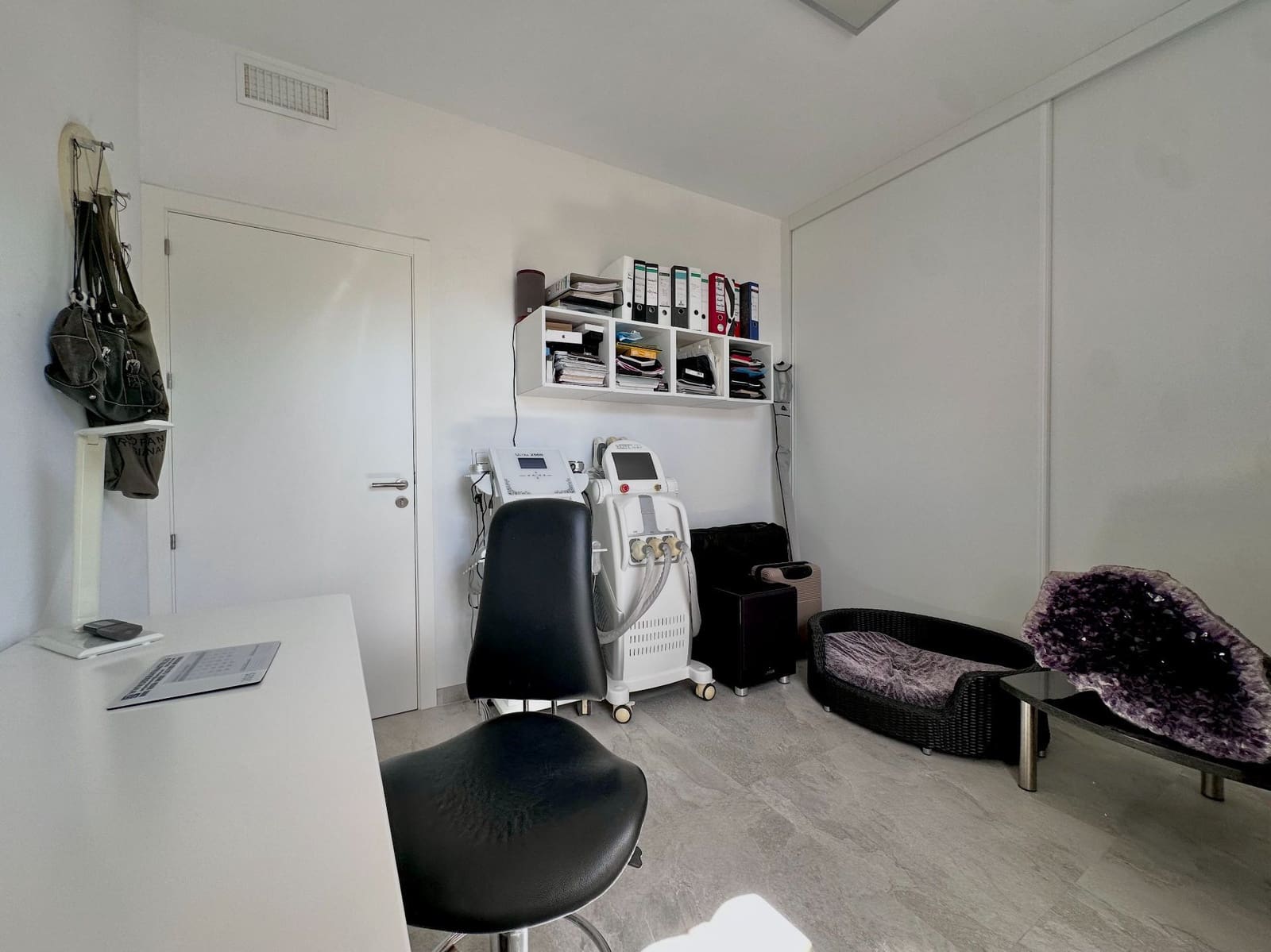 4 soveværelse Villa til salg i Salobrena med swimmingpool garage - € 849.000 (Ref: 10132387)