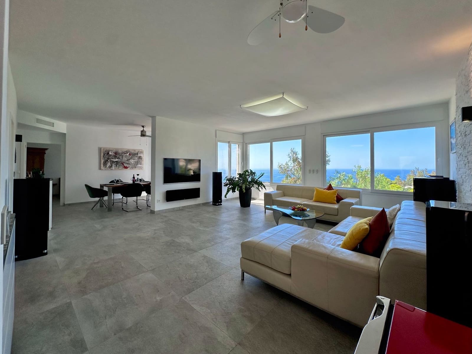 4 soveværelse Villa til salg i Salobrena med swimmingpool garage - € 849.000 (Ref: 10132387)