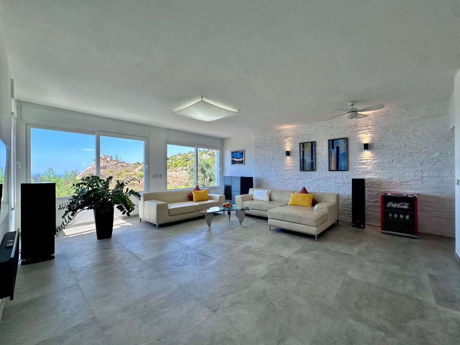 4 soveværelse Villa til salg i Salobrena med swimmingpool garage - € 849.000 (Ref: 10132387)