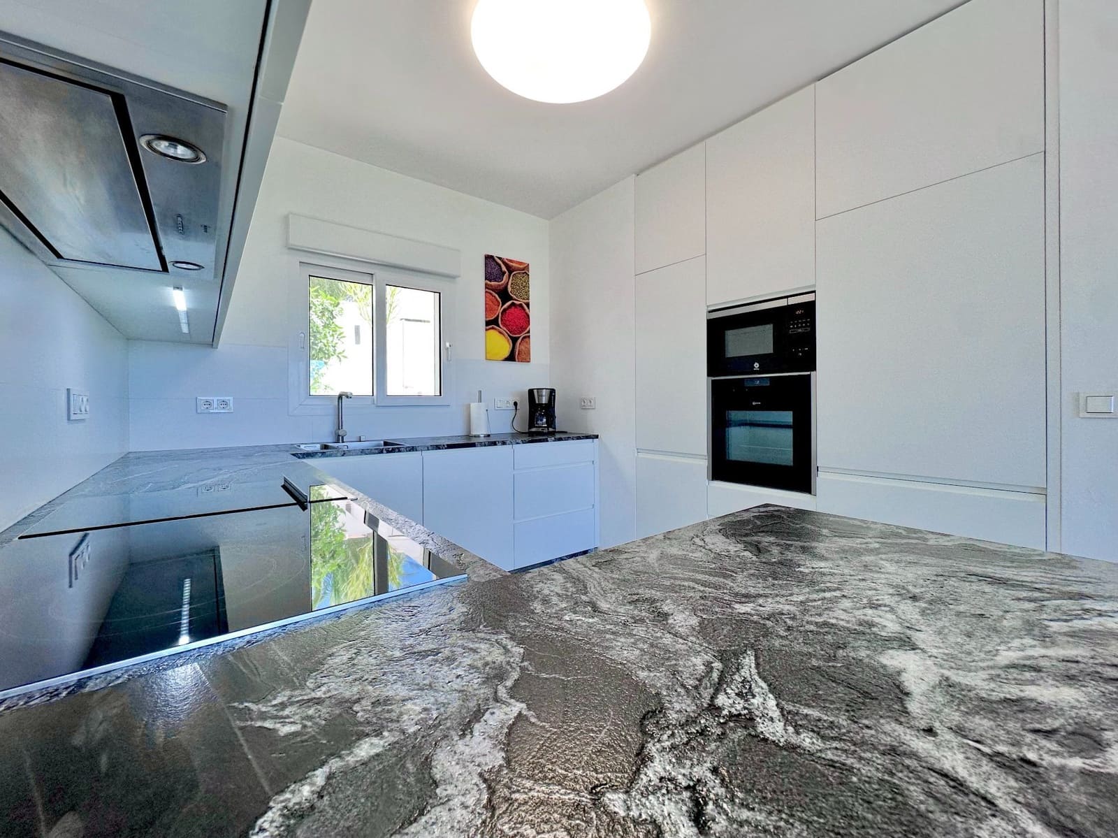 4 soveværelse Villa til salg i Salobrena med swimmingpool garage - € 849.000 (Ref: 10132387)