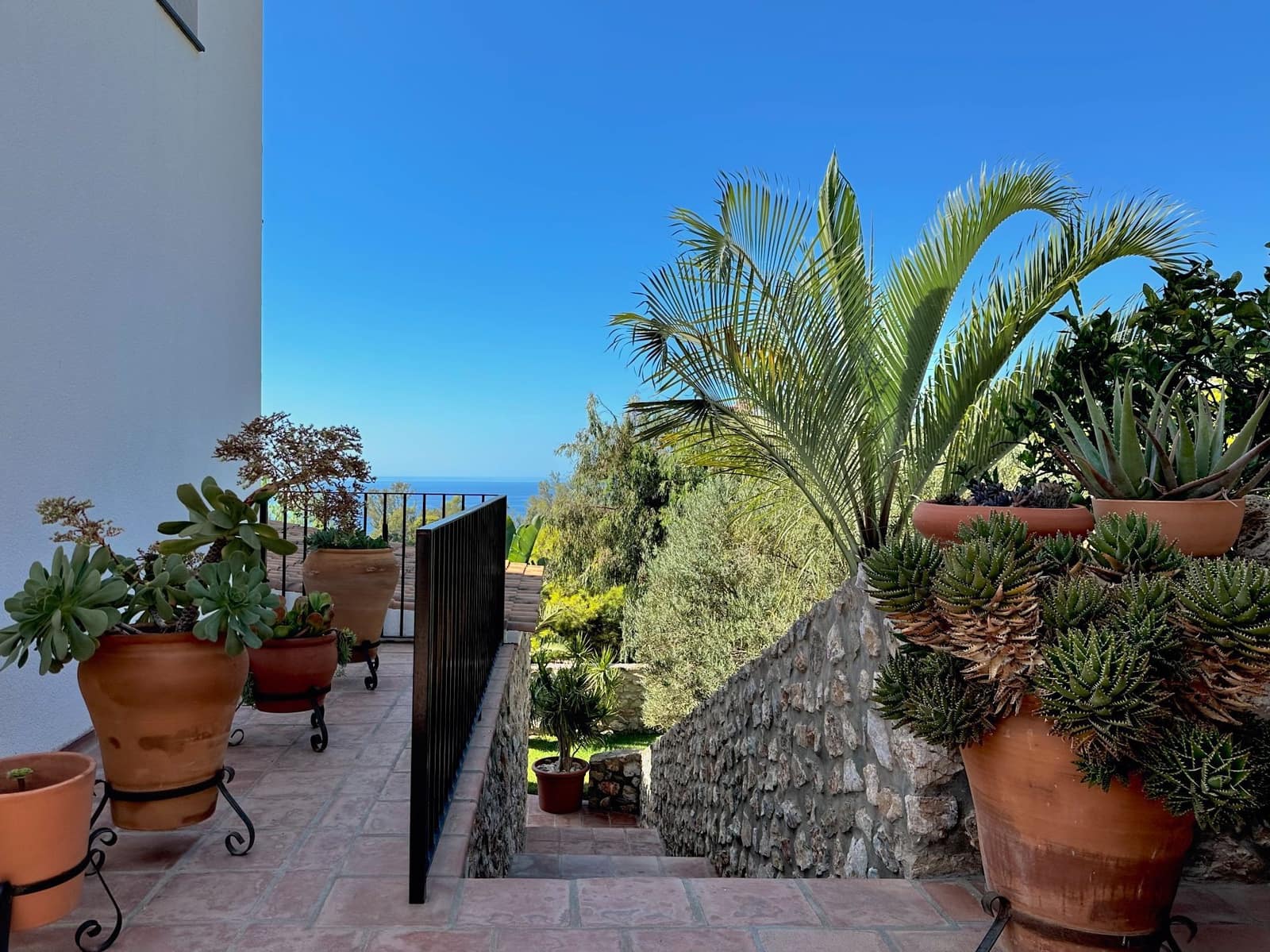 4 soveværelse Villa til salg i Salobrena med swimmingpool garage - € 849.000 (Ref: 10132387)