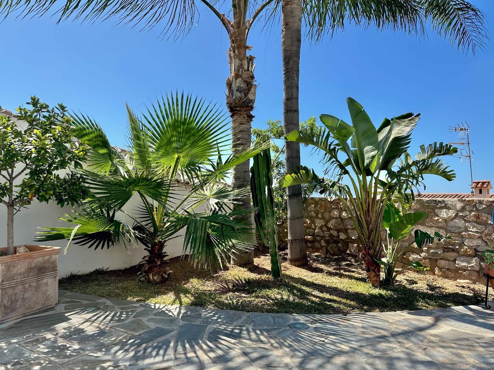 4 soveværelse Villa til salg i Salobrena med swimmingpool garage - € 849.000 (Ref: 10132387)