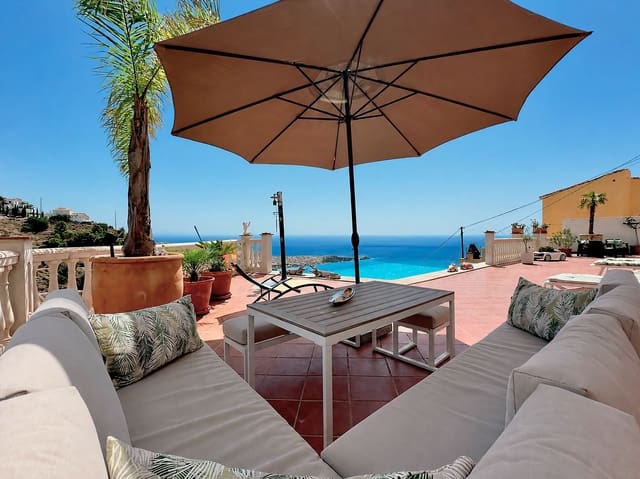 4 camera da letto Villa in vendita in Almuñécar con piscina garage - 650.000 € (Rif: 10150215)