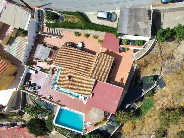 4 camera da letto Villa in vendita in Almuñécar con piscina garage - 650.000 € (Rif: 10150215)