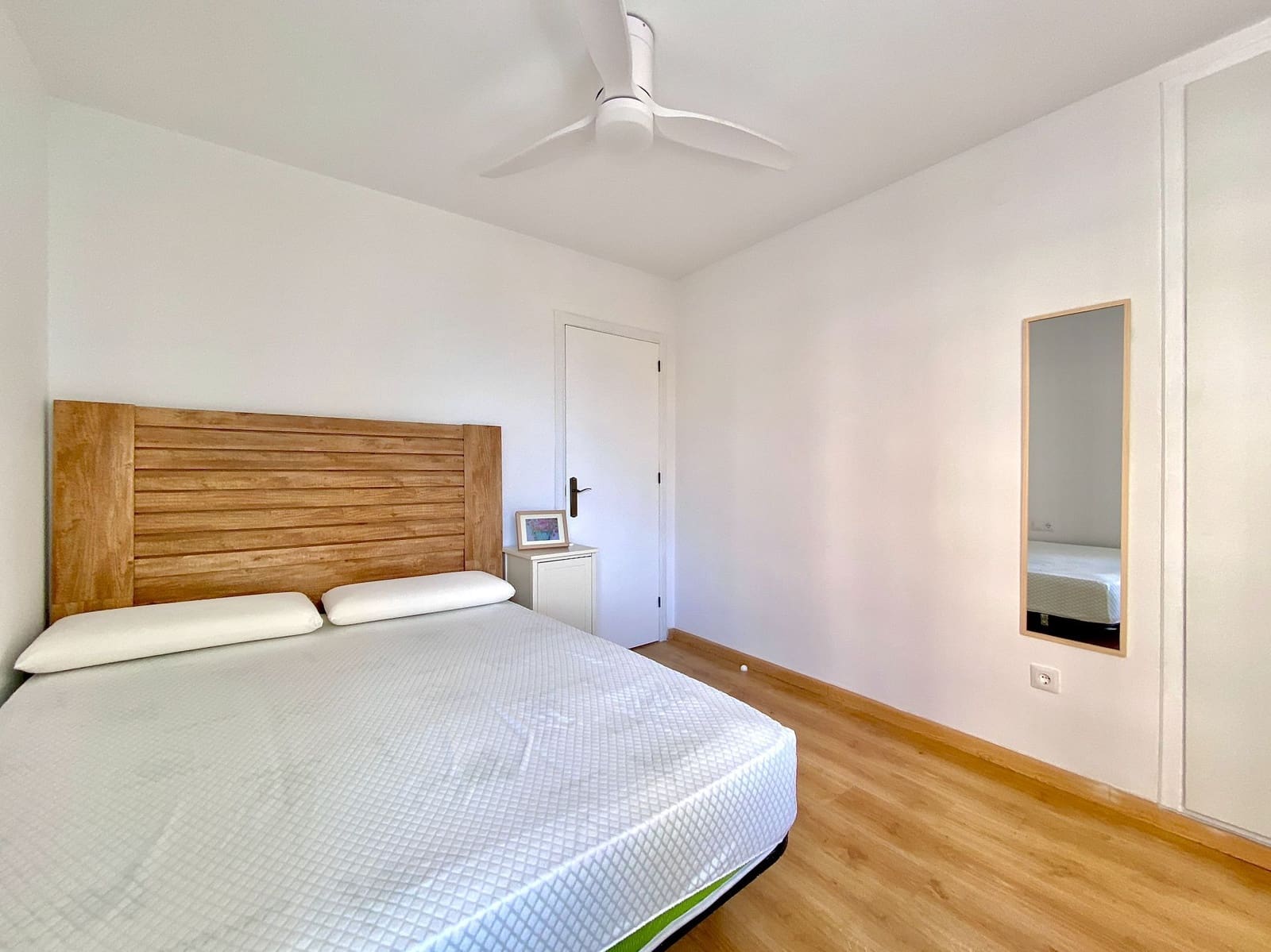 Apartamento de 3 habitaciones en Almuñécar en alquiler con piscina garaje - 1.300 € (Ref: 10153297)