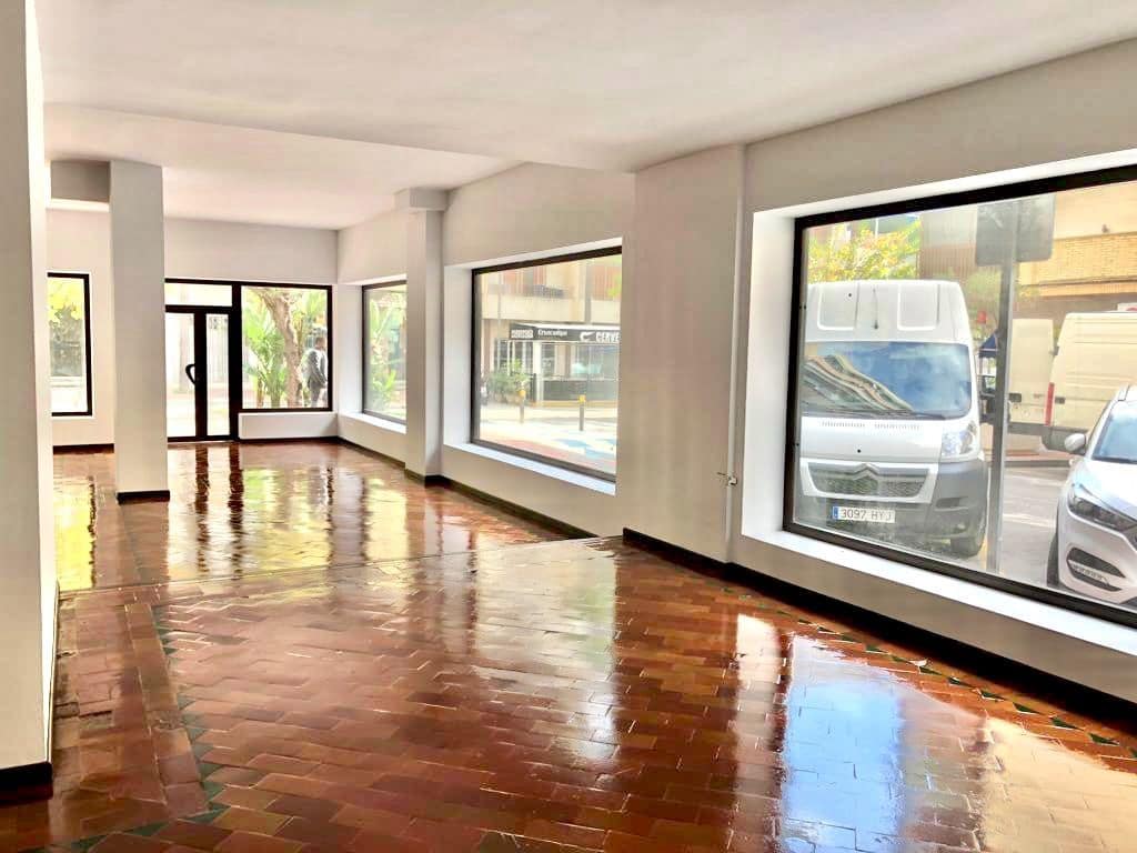 1 soveværelse Erhverv til salg i Almunecar - € 320.000 (Ref: 5971045)