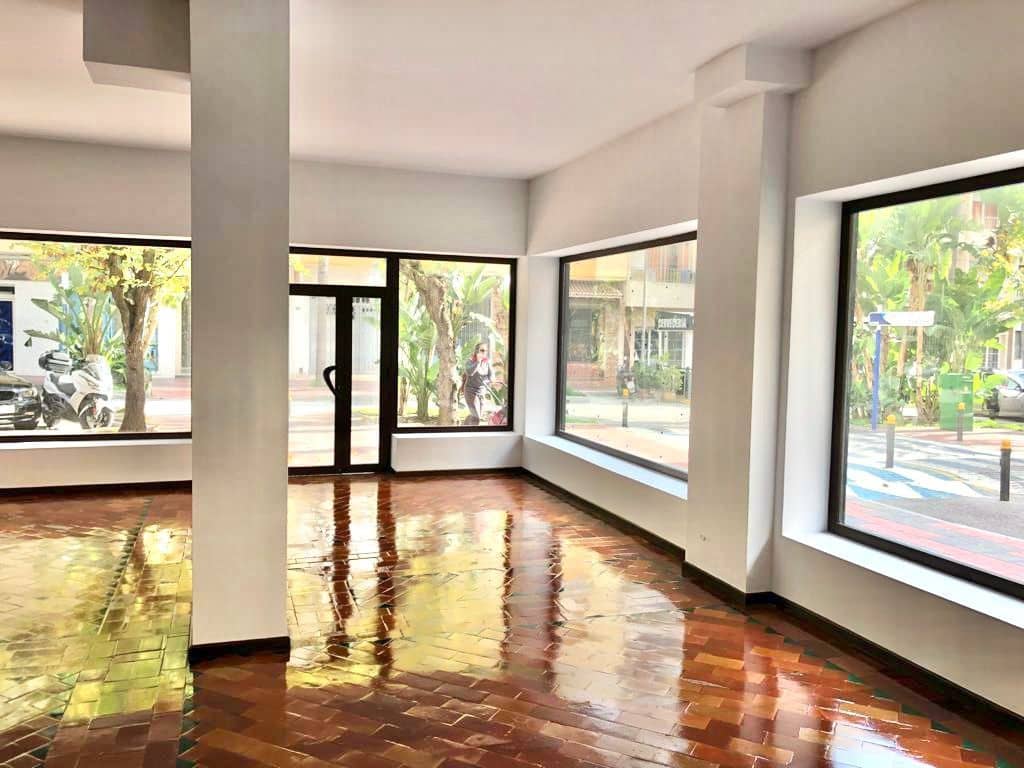 1 soveværelse Erhverv til salg i Almunecar - € 320.000 (Ref: 5971045)