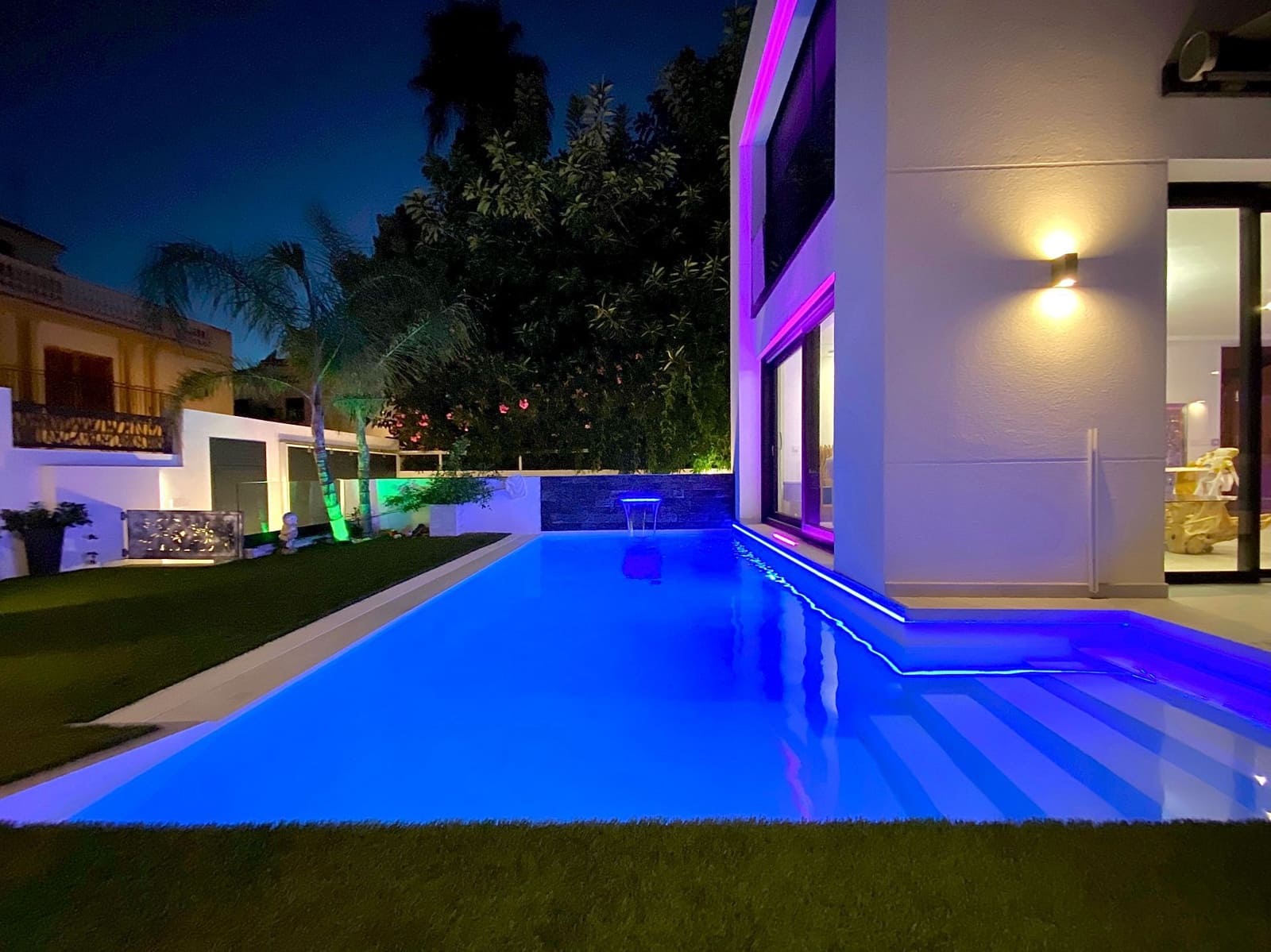 4 soveværelse Villa til salg i Almunecar med swimmingpool garage - € 1.200.000 (Ref: 6317647)