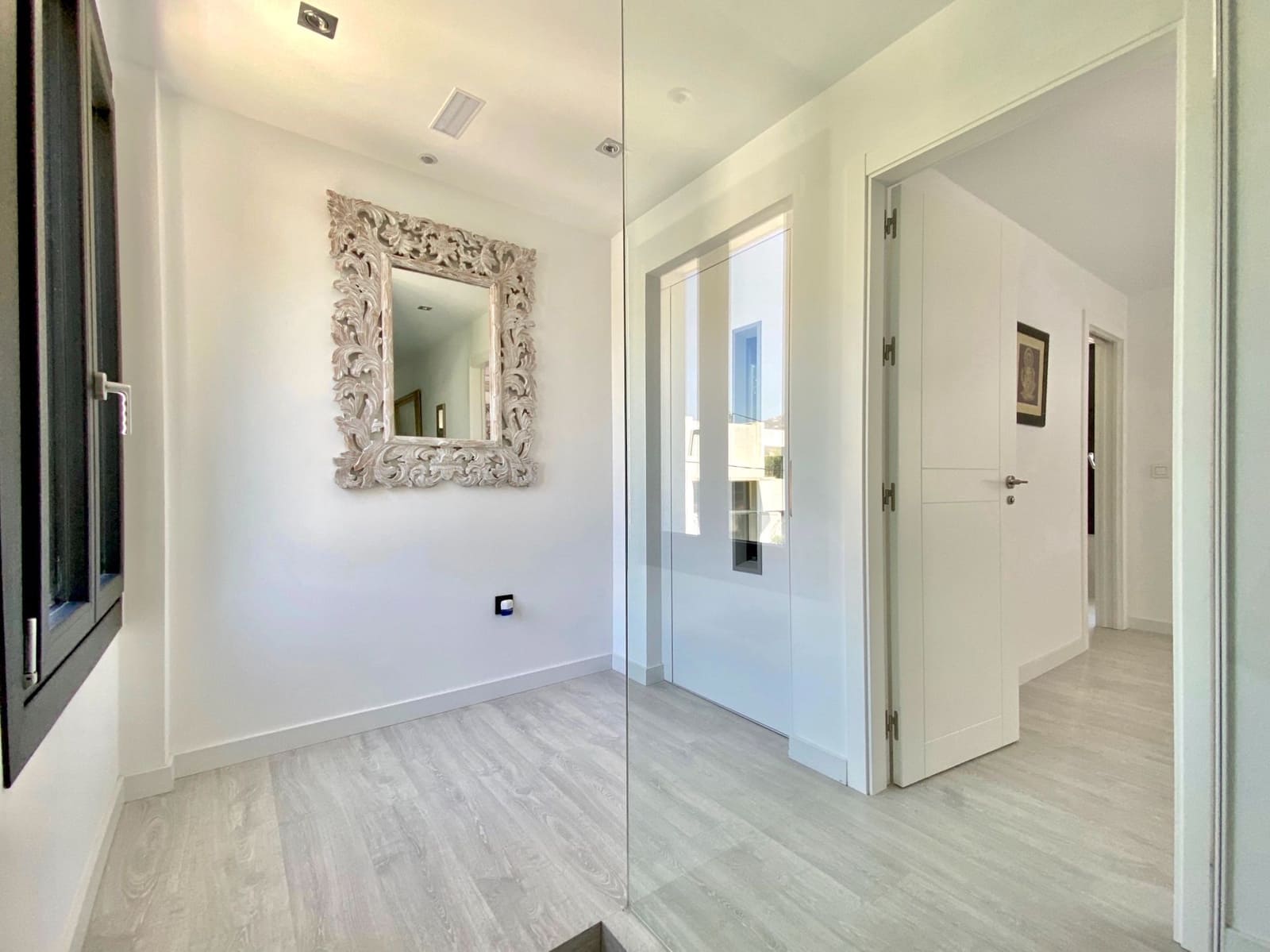 4 soveværelse Villa til salg i Almunecar med swimmingpool garage - € 1.200.000 (Ref: 6317647)