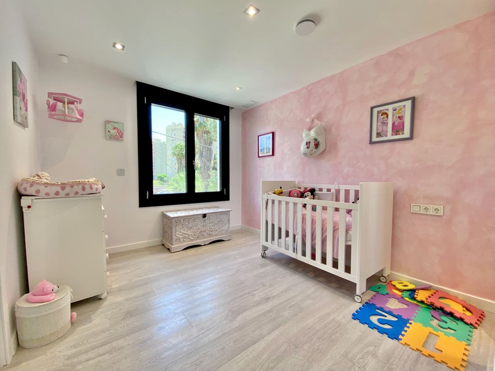 4 soveværelse Villa til salg i Almunecar med swimmingpool garage - € 1.200.000 (Ref: 6317647)