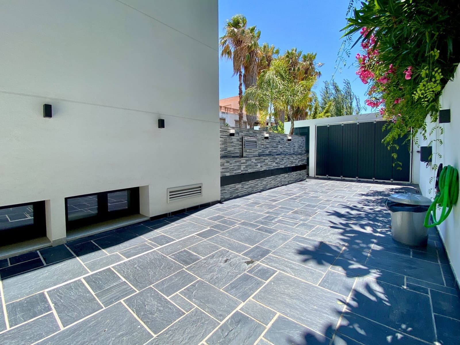 4 soveværelse Villa til salg i Almunecar med swimmingpool garage - € 1.200.000 (Ref: 6317647)