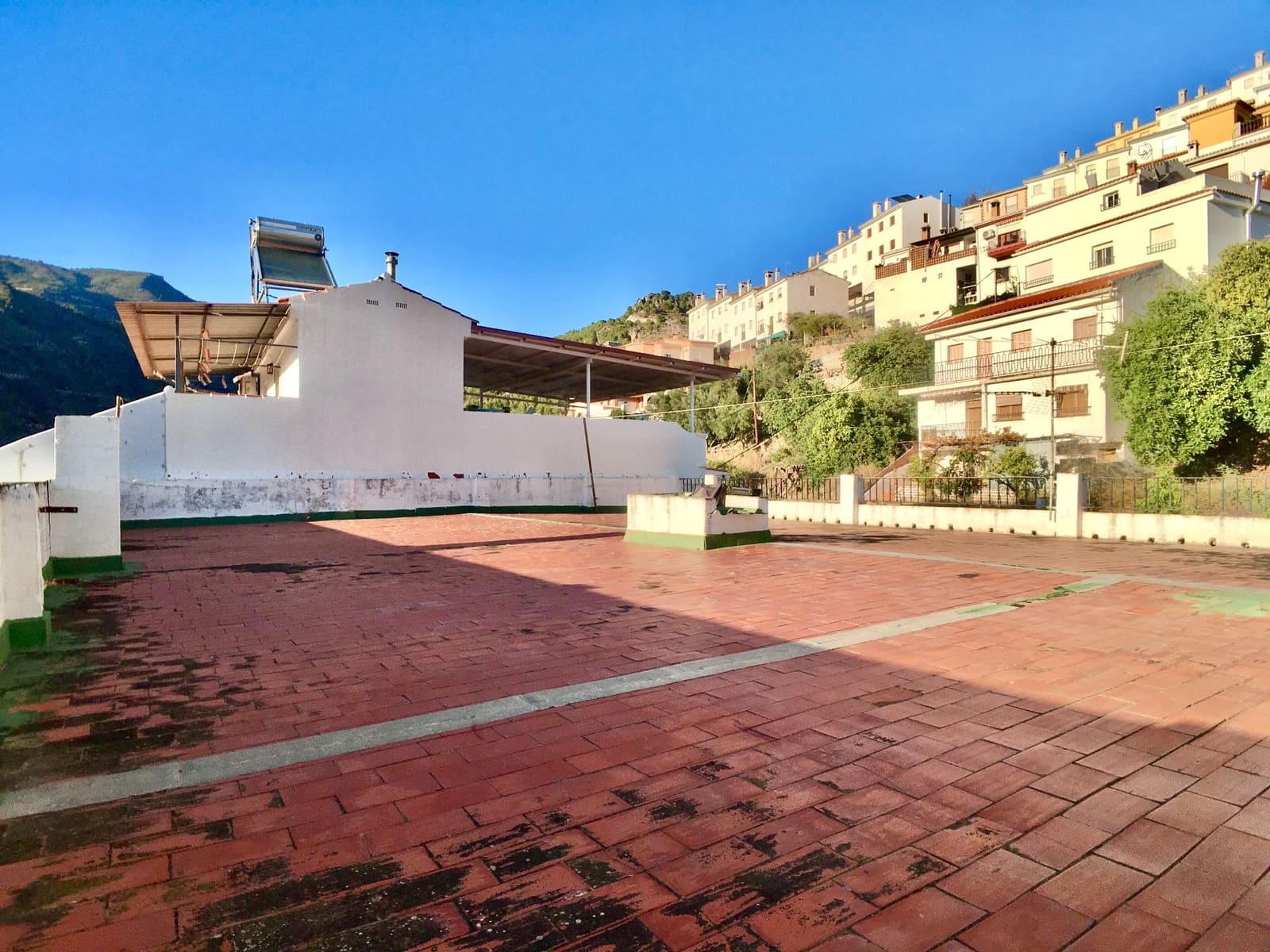 20 sovrum Hotell till salu i Otivar - 295 000 € (Ref: 6380644)