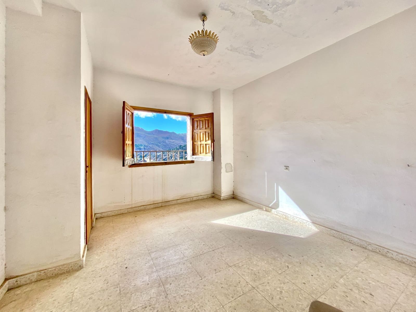 20 sovrum Hotell till salu i Otivar - 295 000 € (Ref: 6380644)