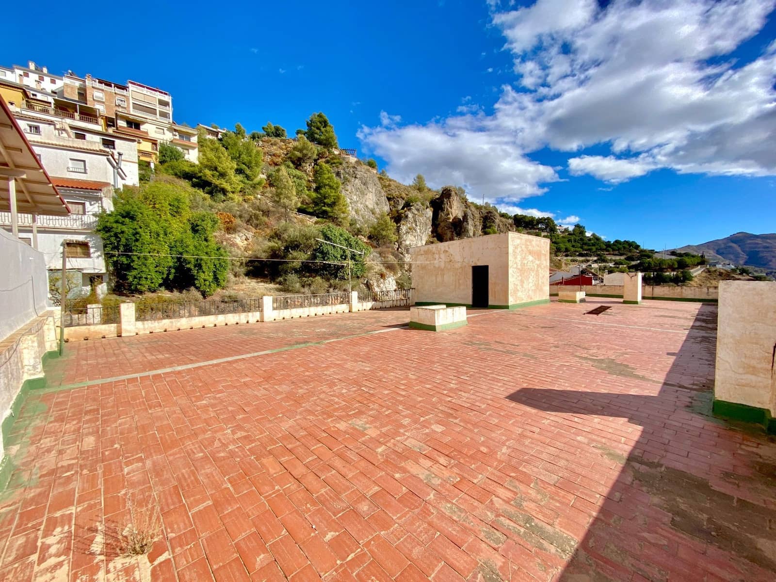 20 sovrum Hotell till salu i Otivar - 295 000 € (Ref: 6380644)