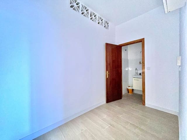 Erhverv til leje i Almuñécar - € 550 (Ref: 7882318)