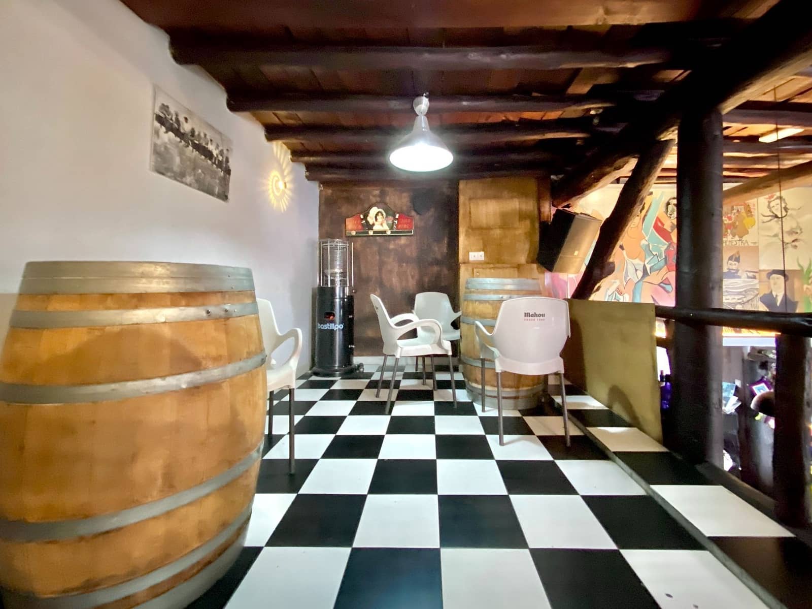 2 soveværelse Erhverv til salg i Otivar - € 295.000 (Ref: 8616698)