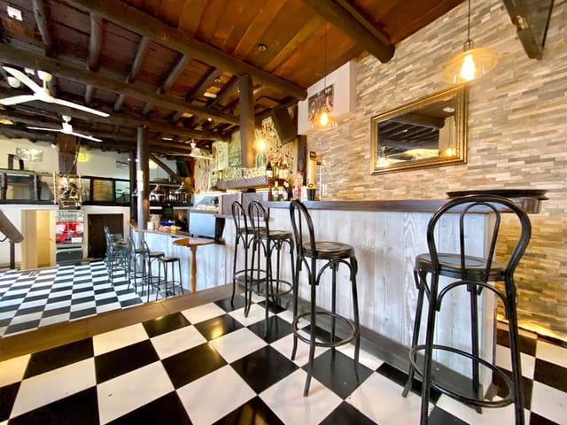 2 sovrum Kommersiell till salu i Otívar - 295 000 € (Ref: 8616698)