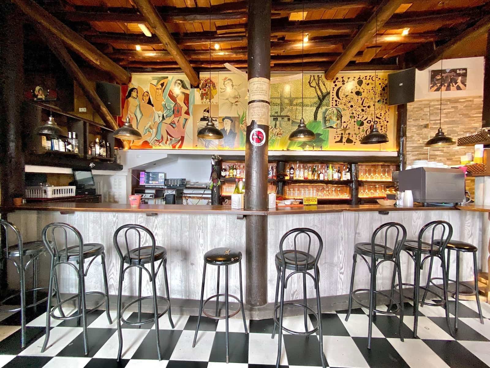 2 soveværelse Erhverv til salg i Otivar - € 295.000 (Ref: 8616698)