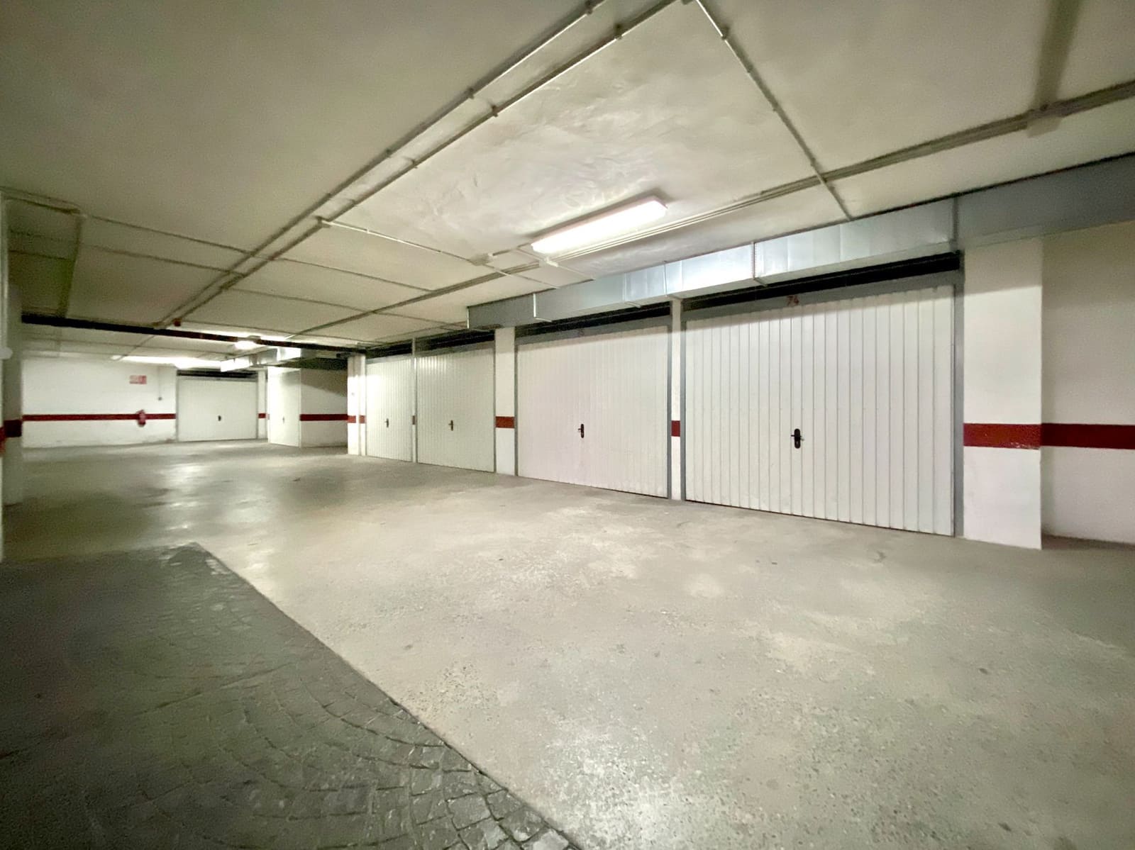 3 slaapkamer Halfvrijstaande villa te koop in Salobrena met garage - € 295.000 (Ref: 8696245)