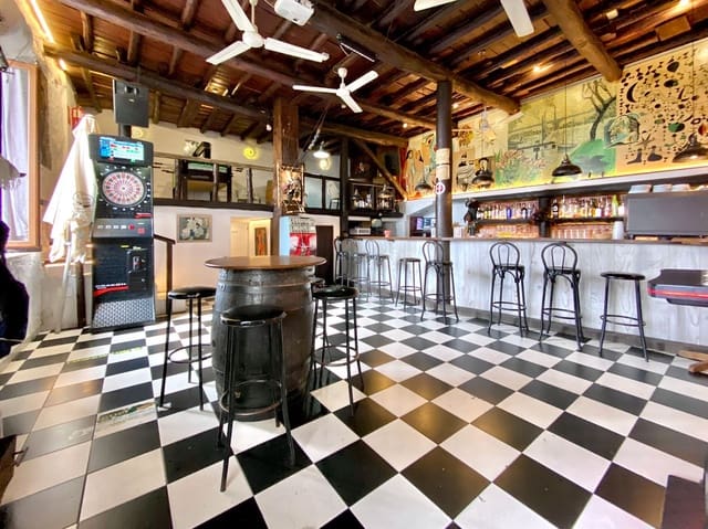 2 sovrum Kommersiell att hyra i Otívar - 1 000 € (Ref: 8727459)