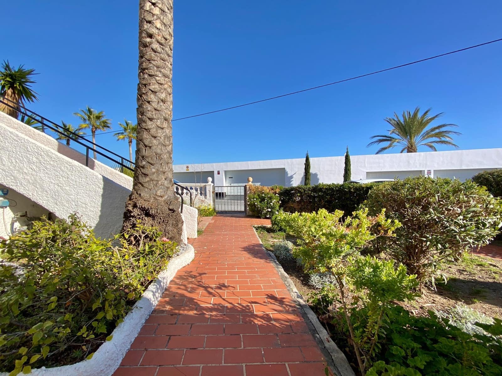 2 soveværelse Lejlighed til salg i Almunecar - € 215.000 (Ref: 8795568)