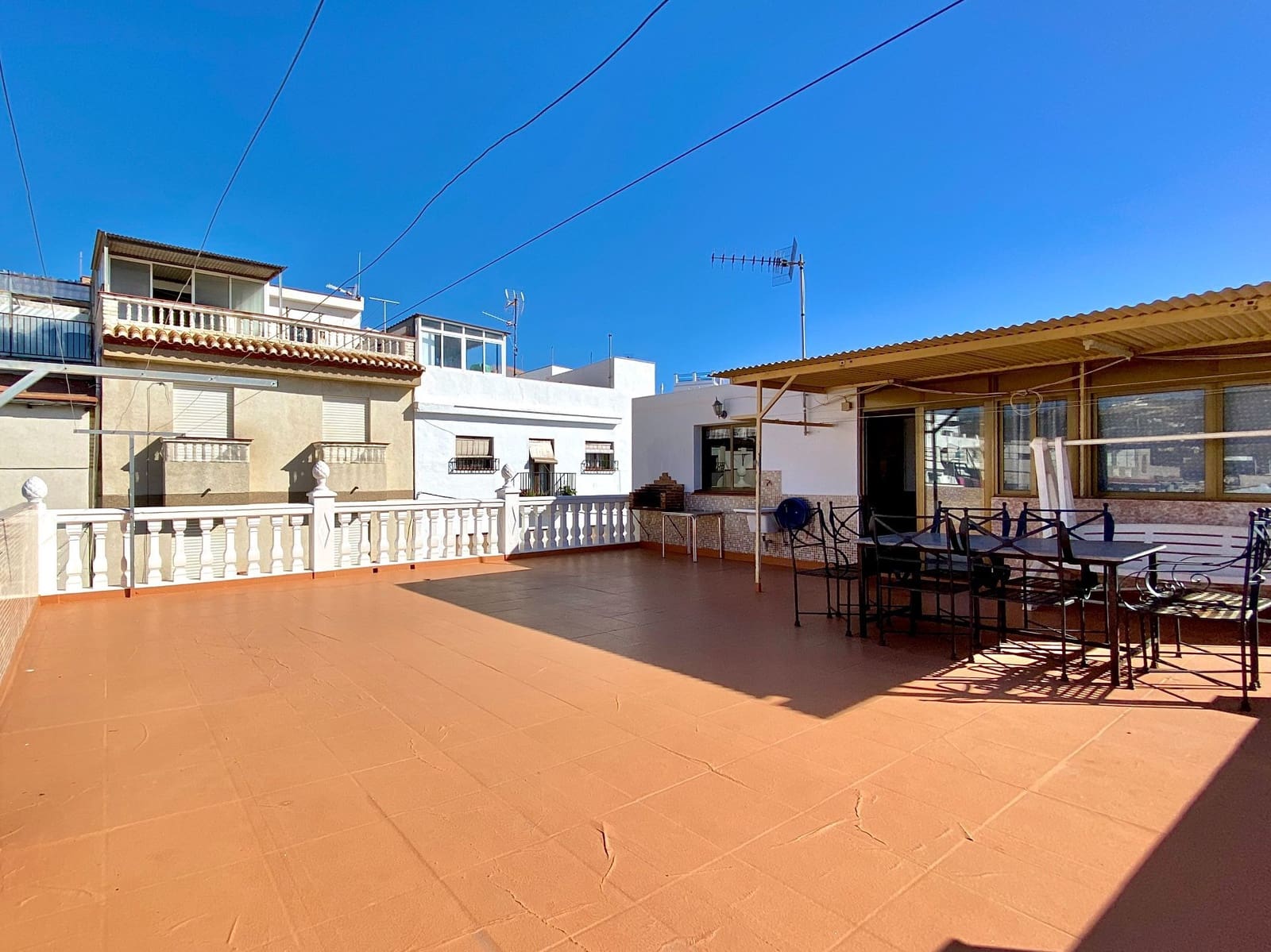 4 soveværelse Semi-Rækkehus til salg i Almunecar - € 350.000 (Ref: 8795571)