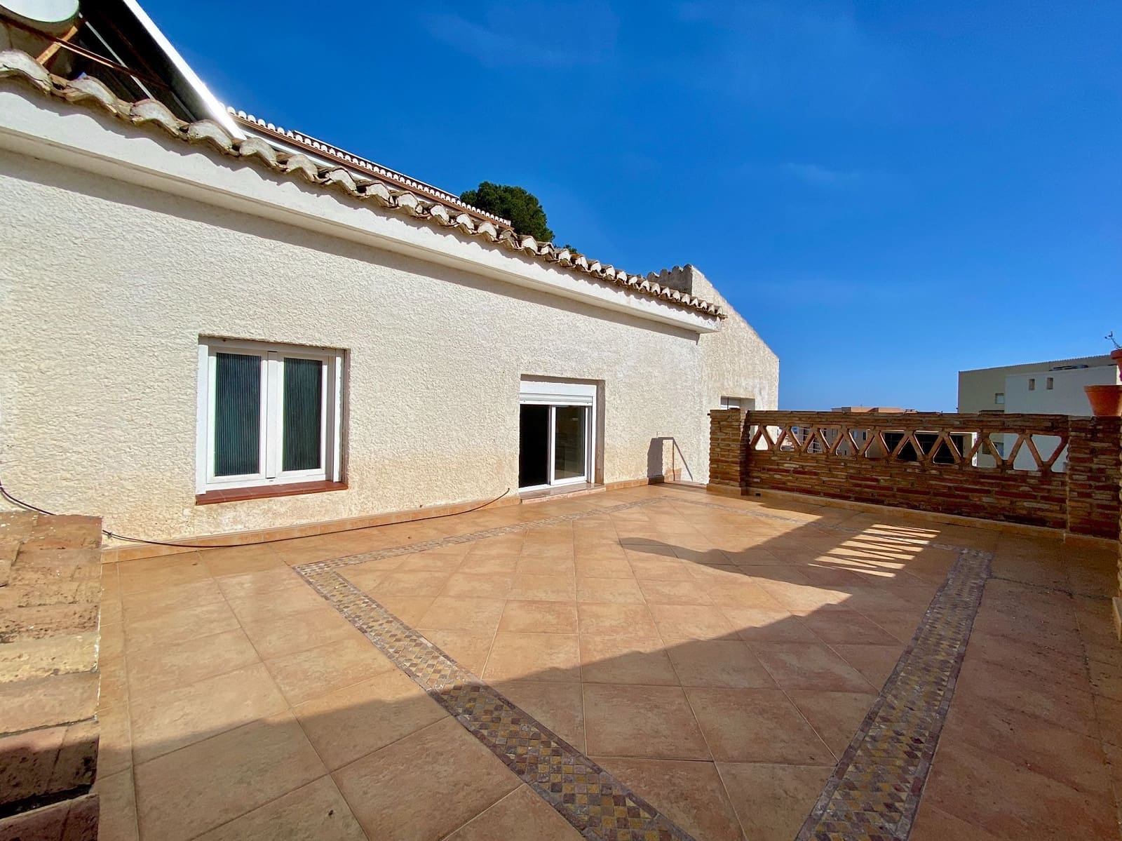 3 soveværelse Villa til salg i Almunecar - € 295.000 (Ref: 8939359)