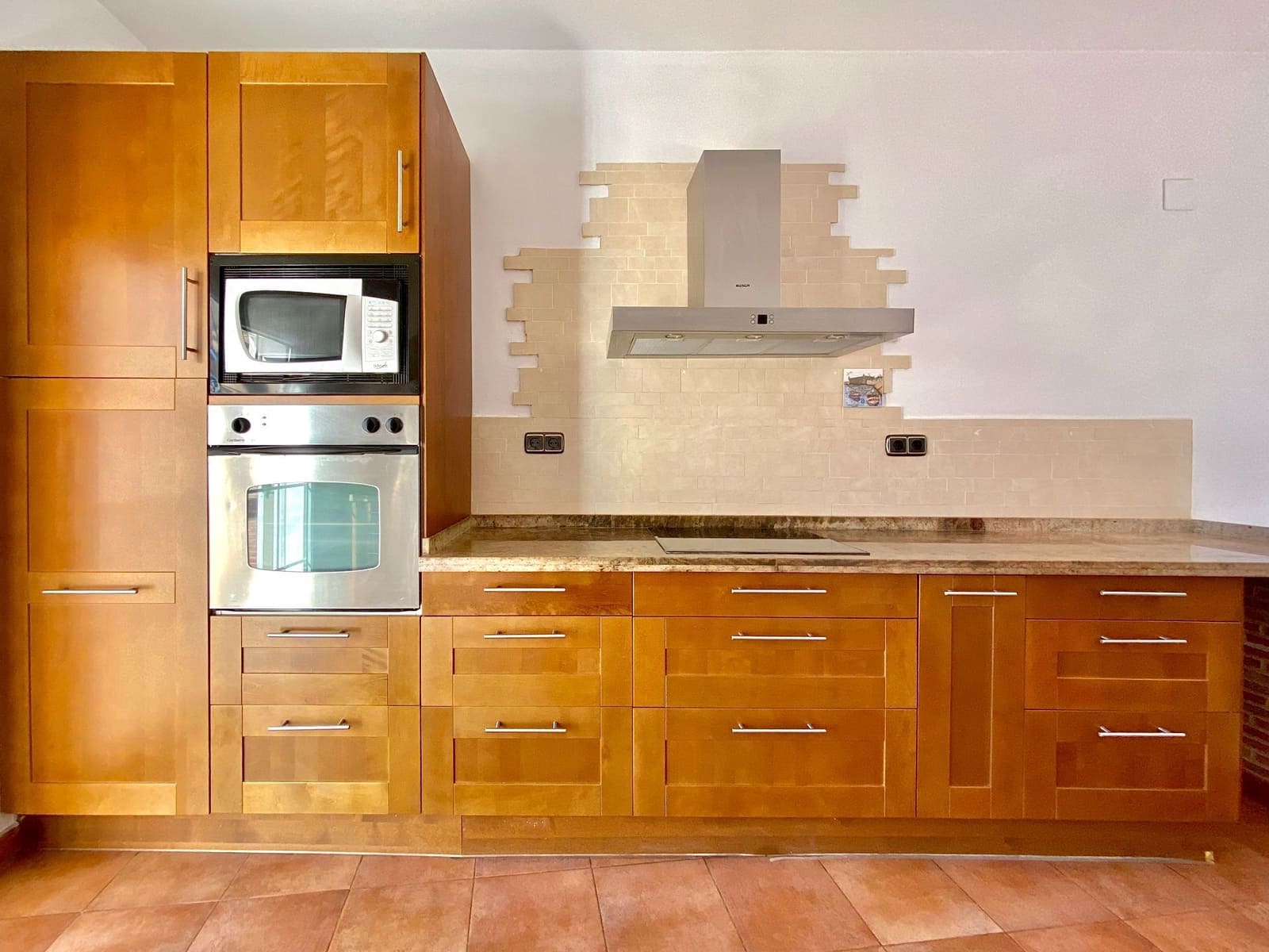 3 soveværelse Villa til salg i Almunecar - € 295.000 (Ref: 8939359)