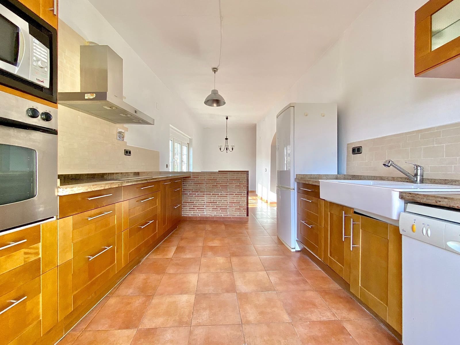 3 soveværelse Villa til salg i Almunecar - € 295.000 (Ref: 8939359)