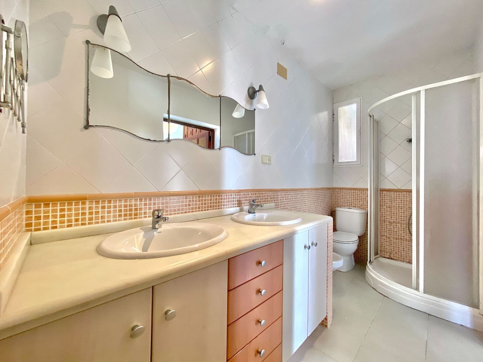 3 soveværelse Villa til salg i Almunecar - € 295.000 (Ref: 8939359)