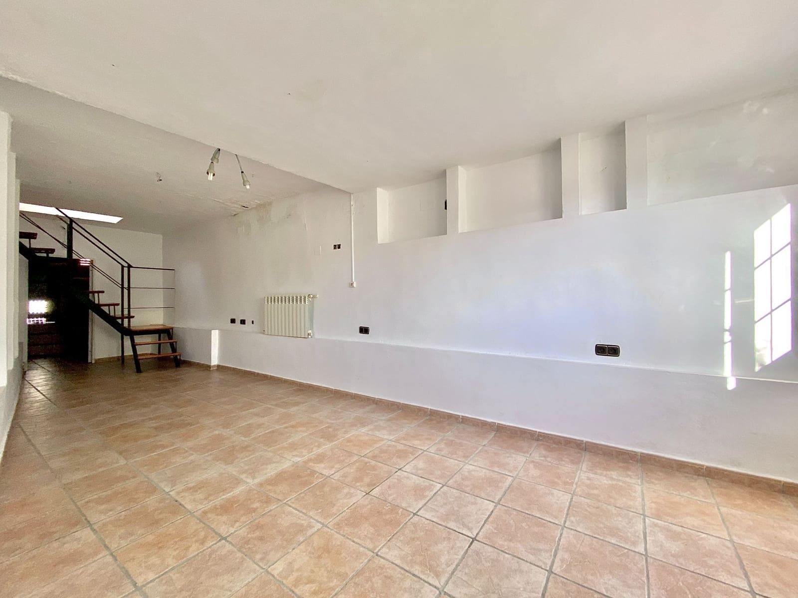 3 soveværelse Villa til salg i Almunecar - € 295.000 (Ref: 8939359)