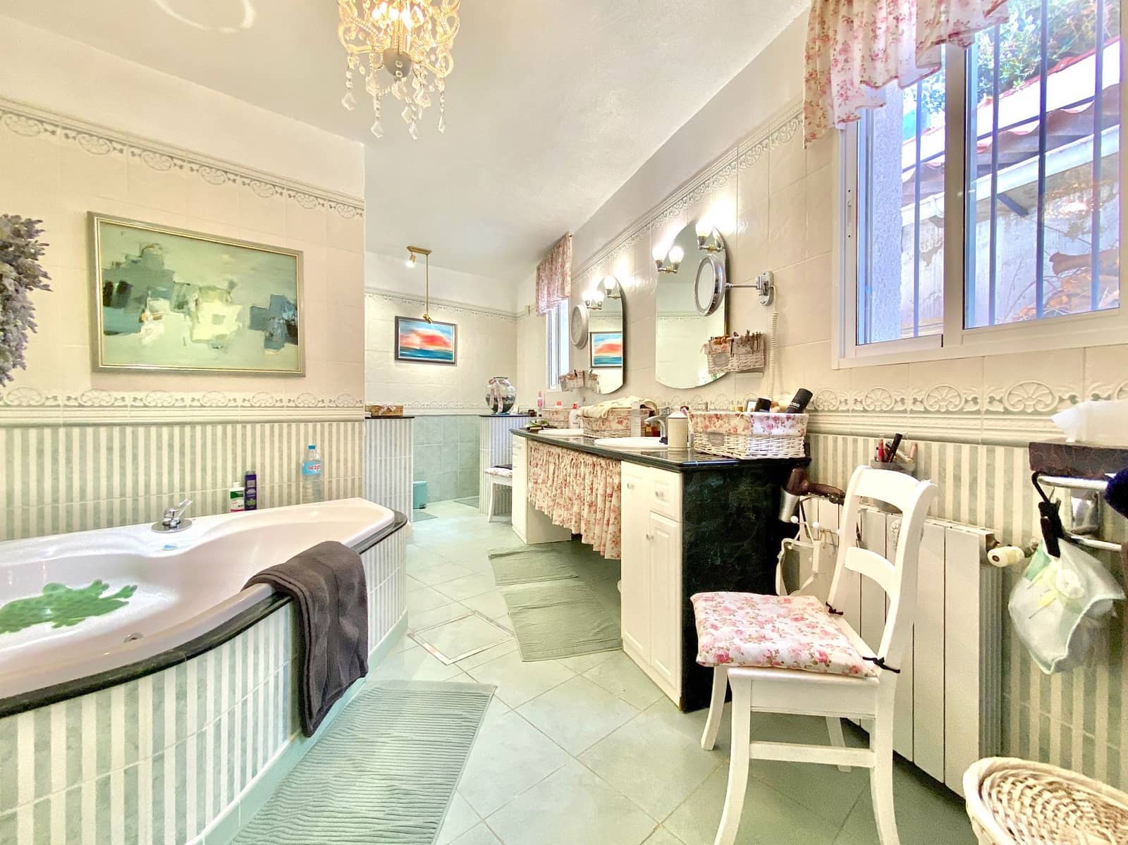 6 soveværelse Villa til salg i Almunecar med swimmingpool garage - € 639.000 (Ref: 9074837)