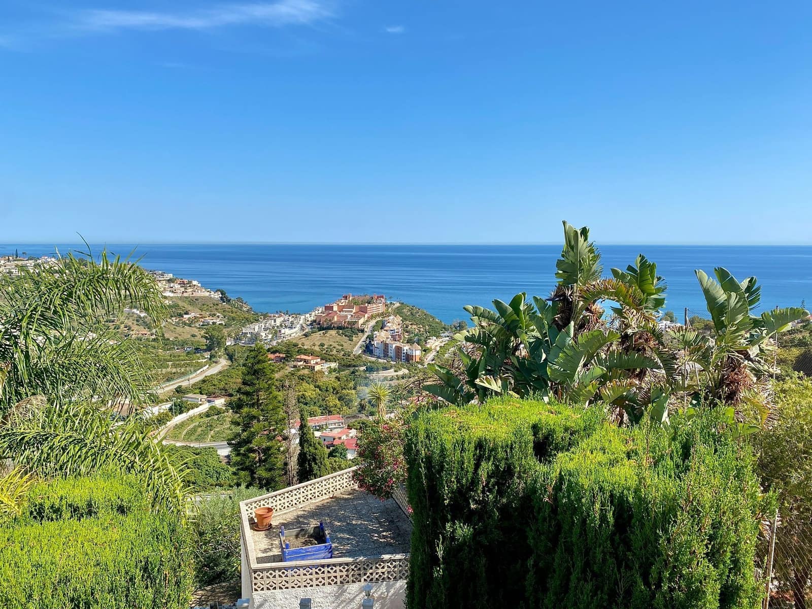 6 soveværelse Villa til salg i Almunecar med swimmingpool garage - € 639.000 (Ref: 9074837)