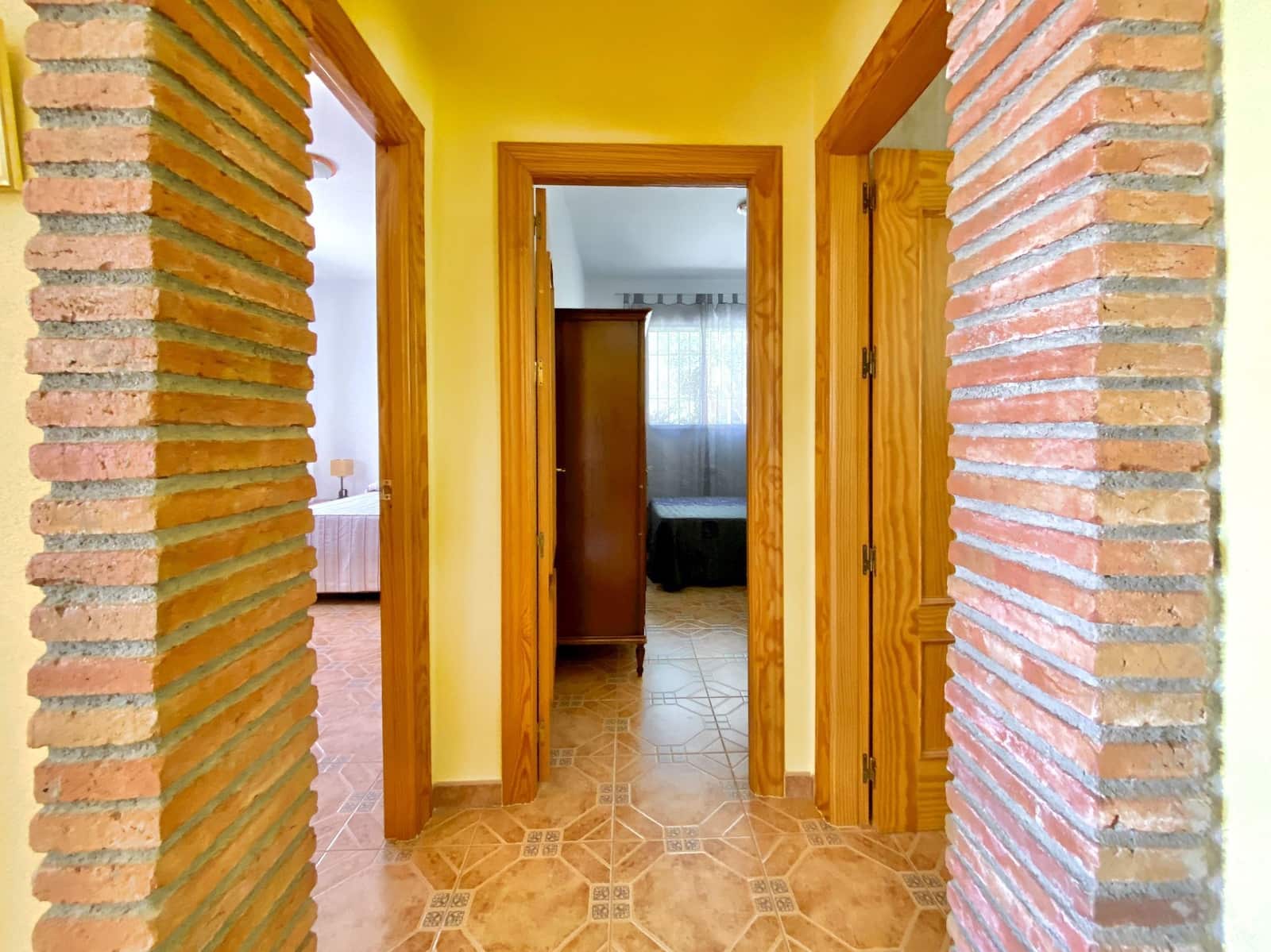 2 soveværelse Finca/Landehus til salg i Otivar med swimmingpool garage - € 214.000 (Ref: 9304868)