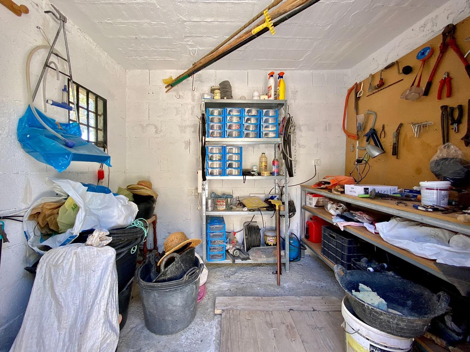 2 soveværelse Finca/Landehus til salg i Otivar med swimmingpool garage - € 214.000 (Ref: 9304868)