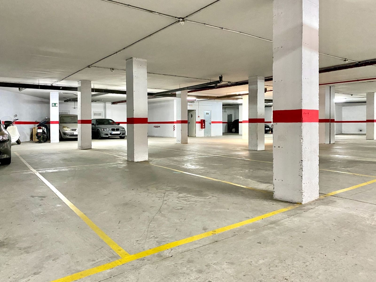 1 slaapkamer Appartement te koop in Almunecar met zwembad garage - € 220.000 (Ref: 9473754)