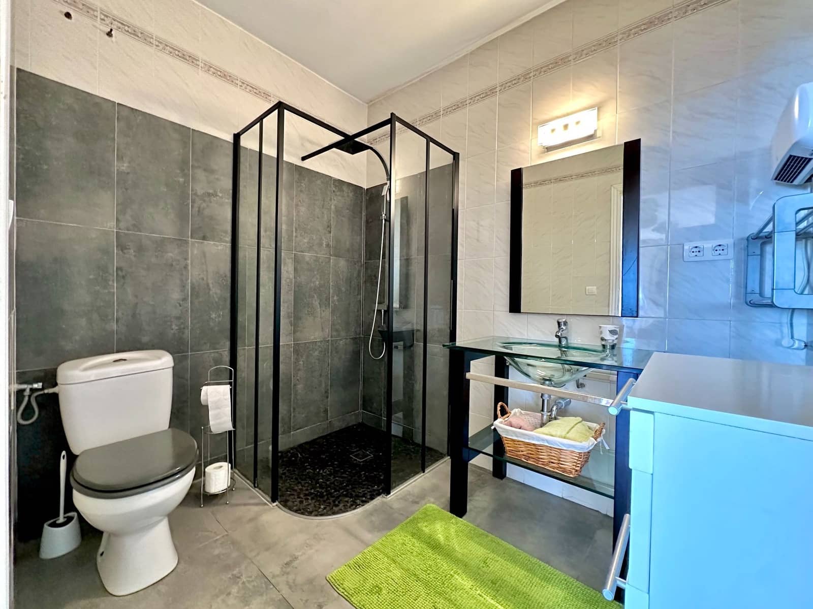 2 bedroom Semi-detached Villa for sale in Almunecar with pool garage - € 350,000 (Ref: 9488164)