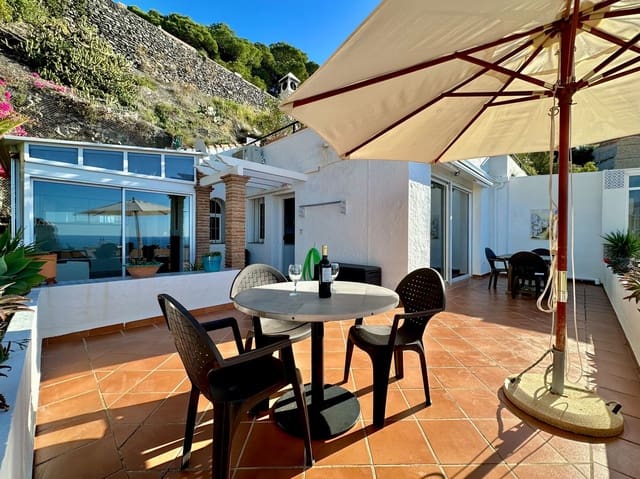 2 Zimmer Doppelhaus zu verkaufen in Almuñécar mit Pool Garage - 350.000 € (Ref: 9488164)