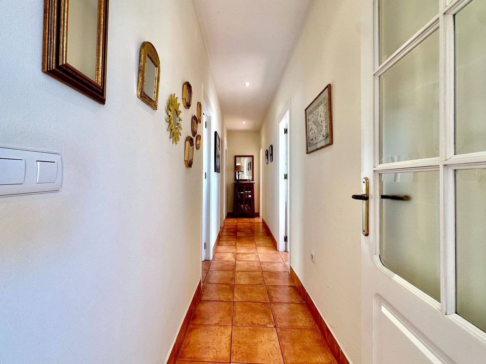 4 makuuhuone Huvila myytävänä paikassa Taramay mukana 
autotalli - 599 000 € (Ref: 9536632)